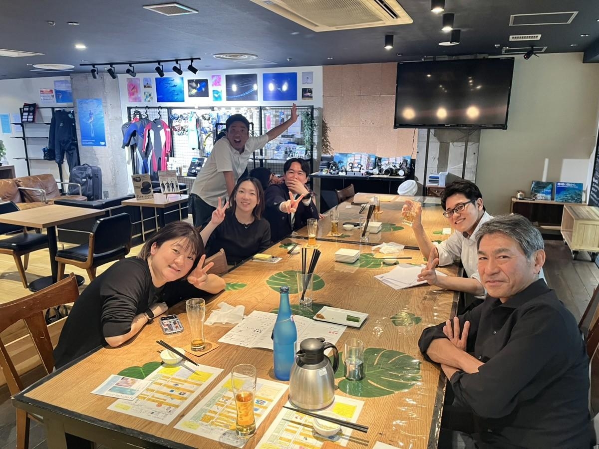 蒸し暑い新橋！